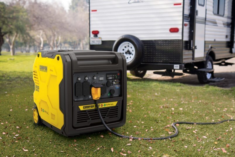Champion Power Equipment 6500W Dual Fuel Port Inverter Generator 201532 - Image 5