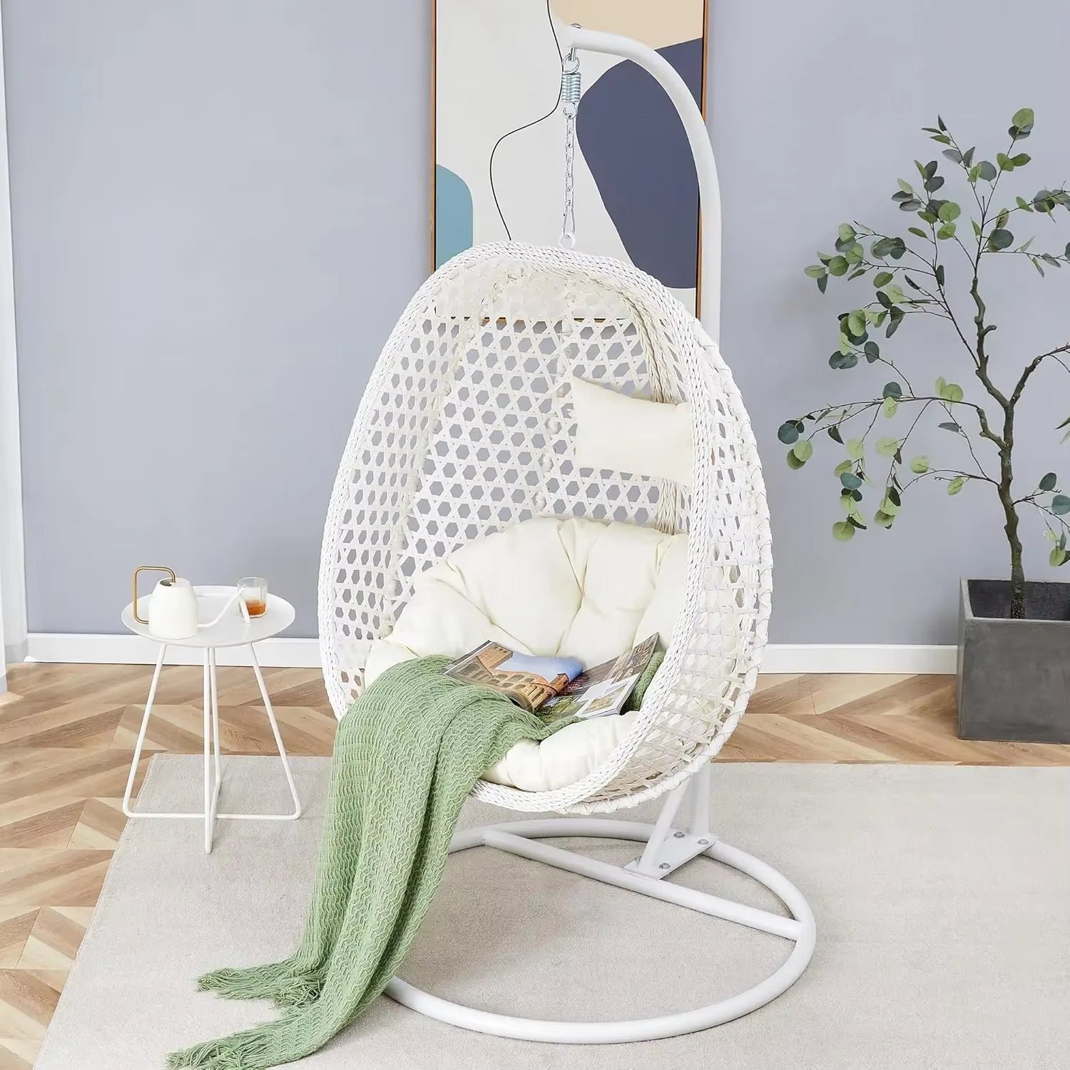 Indoor/Outdoor Egg Chair with Aluminum Frame